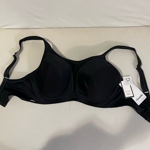 BRAND NEW CHANTELLE Sports Bra 32G HTF SIZE NWT LARGE CUP & SMALL BAND